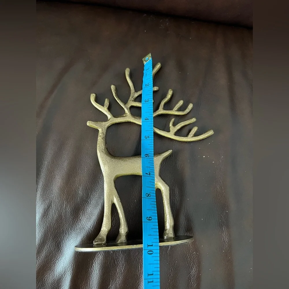 Pottery Barn Handcrafted Brass Merry Grazing Reindeer Herd - Set of 2 Deer 🦌